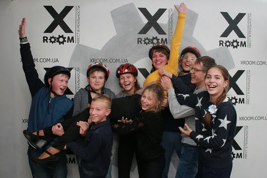 Куди піти краще, в кінотеатр або в квест кімнату Київ?